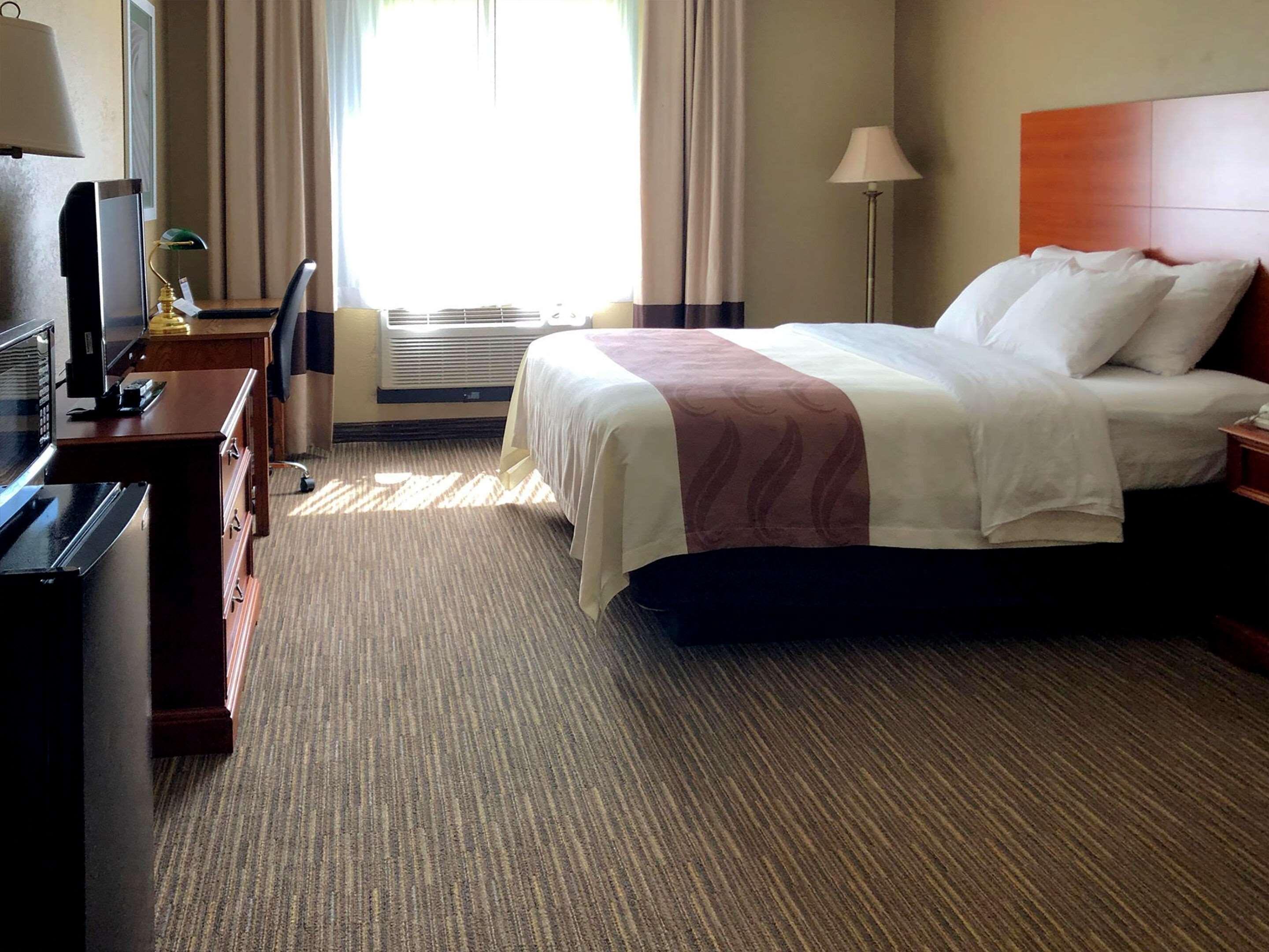 Quality Inn & Suites New Castle Exteriér fotografie