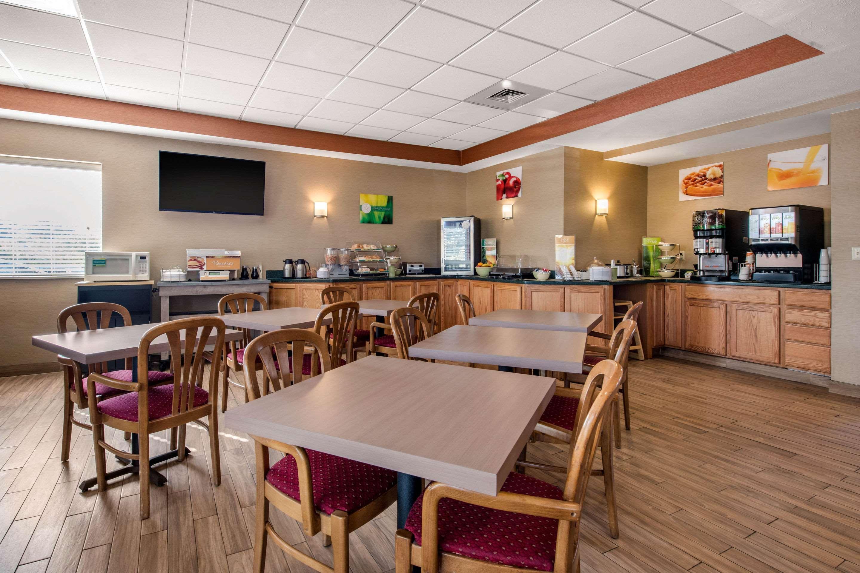 Quality Inn & Suites New Castle Exteriér fotografie