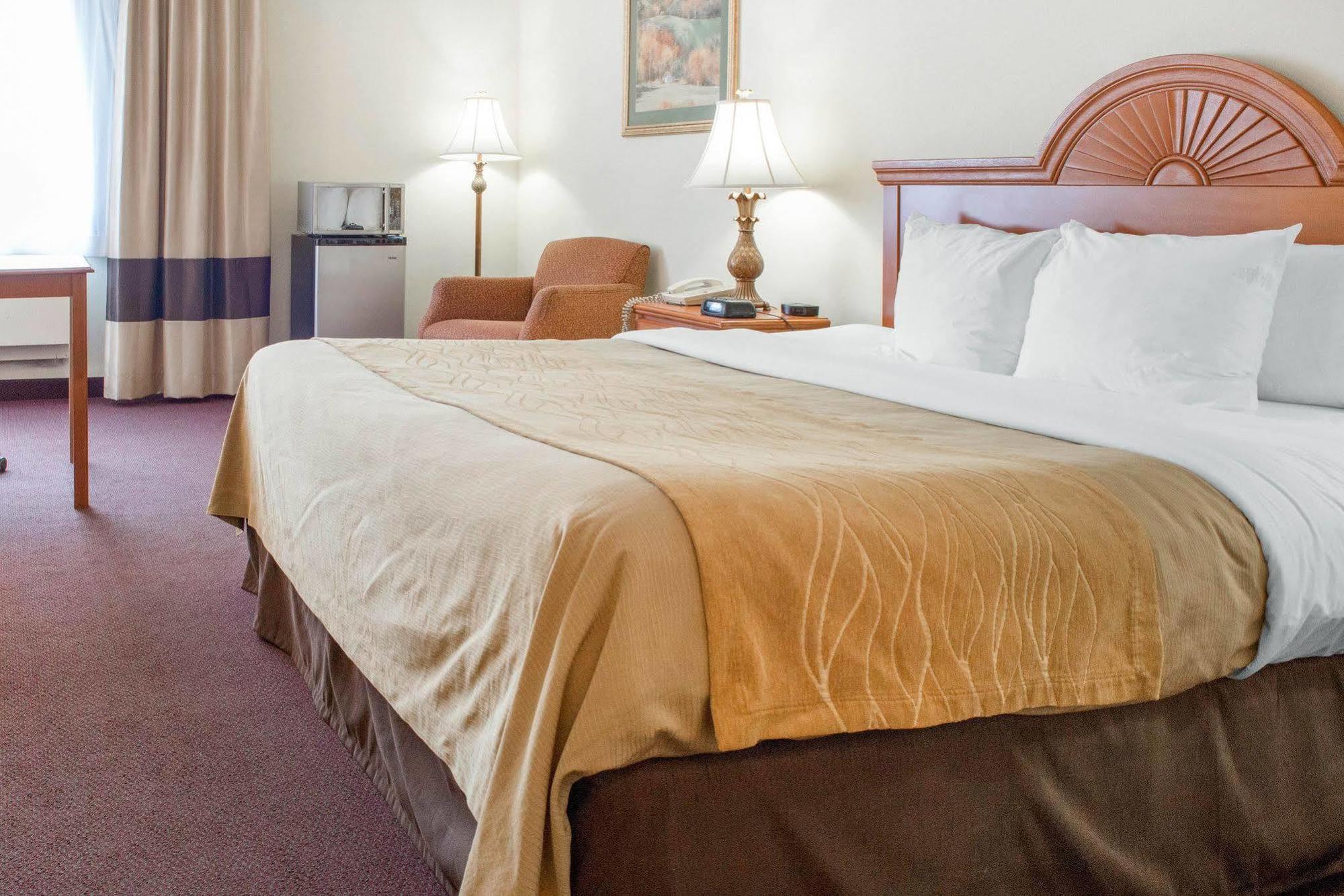Quality Inn & Suites New Castle Exteriér fotografie