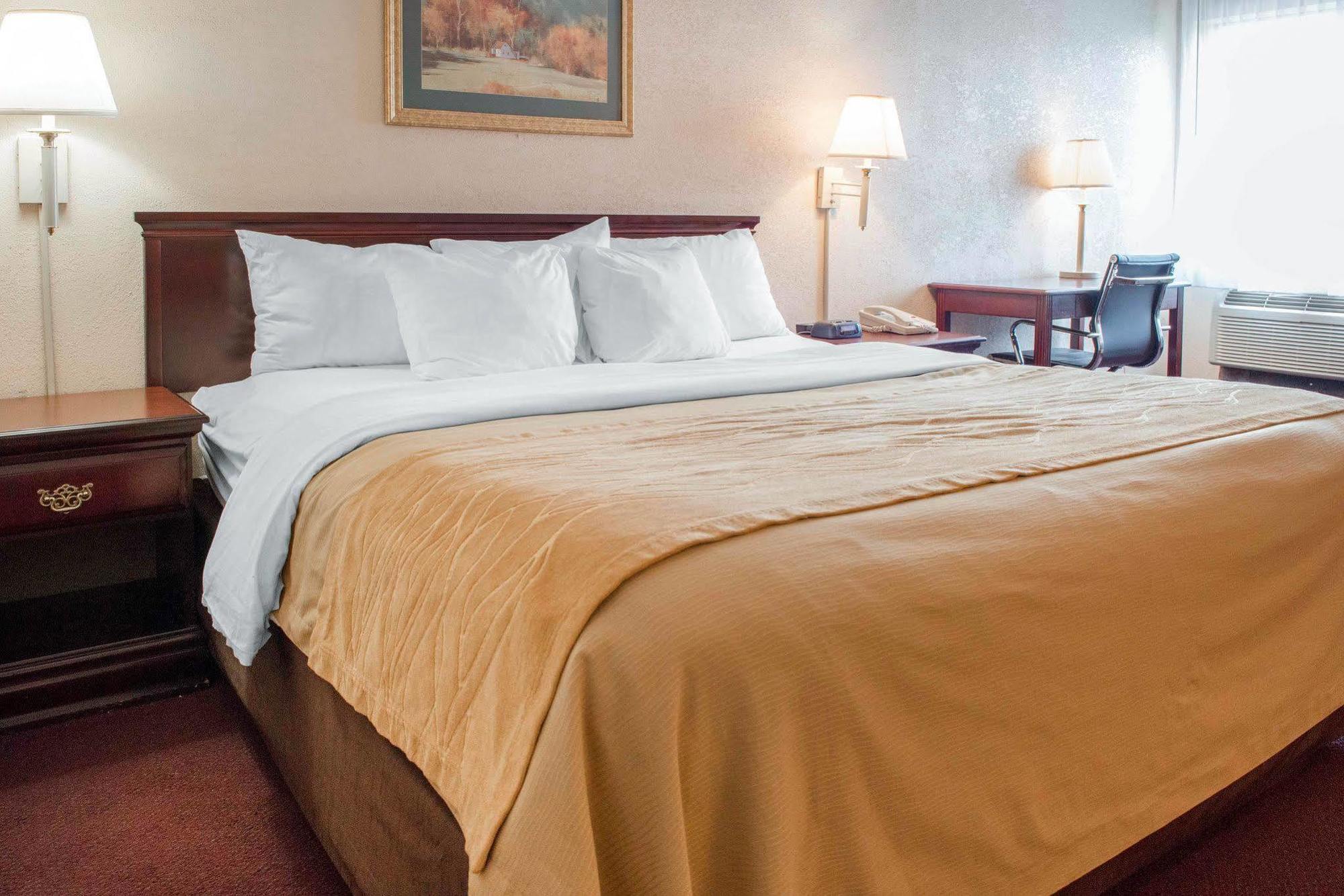 Quality Inn & Suites New Castle Exteriér fotografie