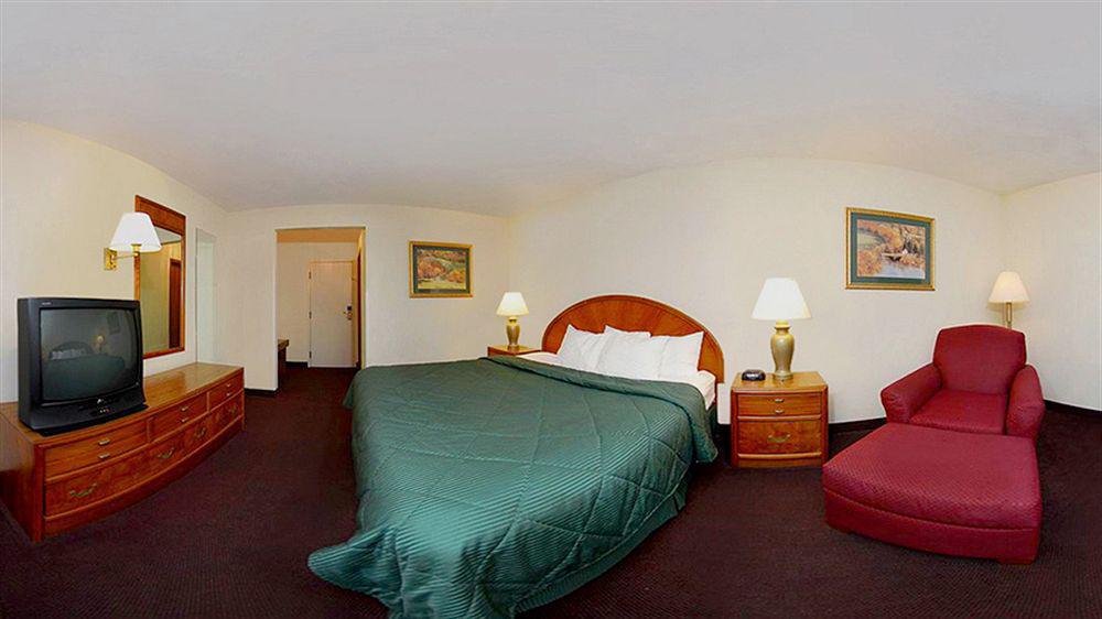 Quality Inn & Suites New Castle Exteriér fotografie